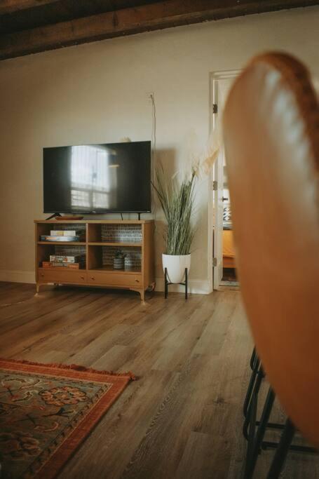 Casa Charleston-3Br-2Bath-Hot Tub-Pet Friendly-No Pet Fees! Villa Албукерке Екстериор снимка